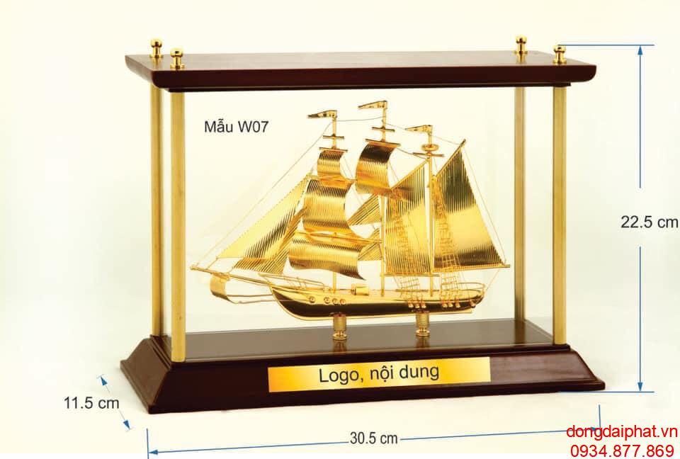 Bán mô hình thuyền buồm mạ vàng uy tín